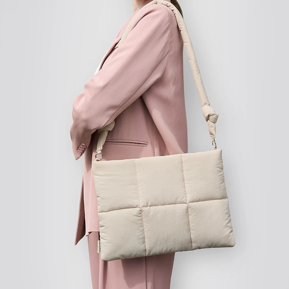 Sac ordinateur blanc fluffy à bandoulière pour femme
