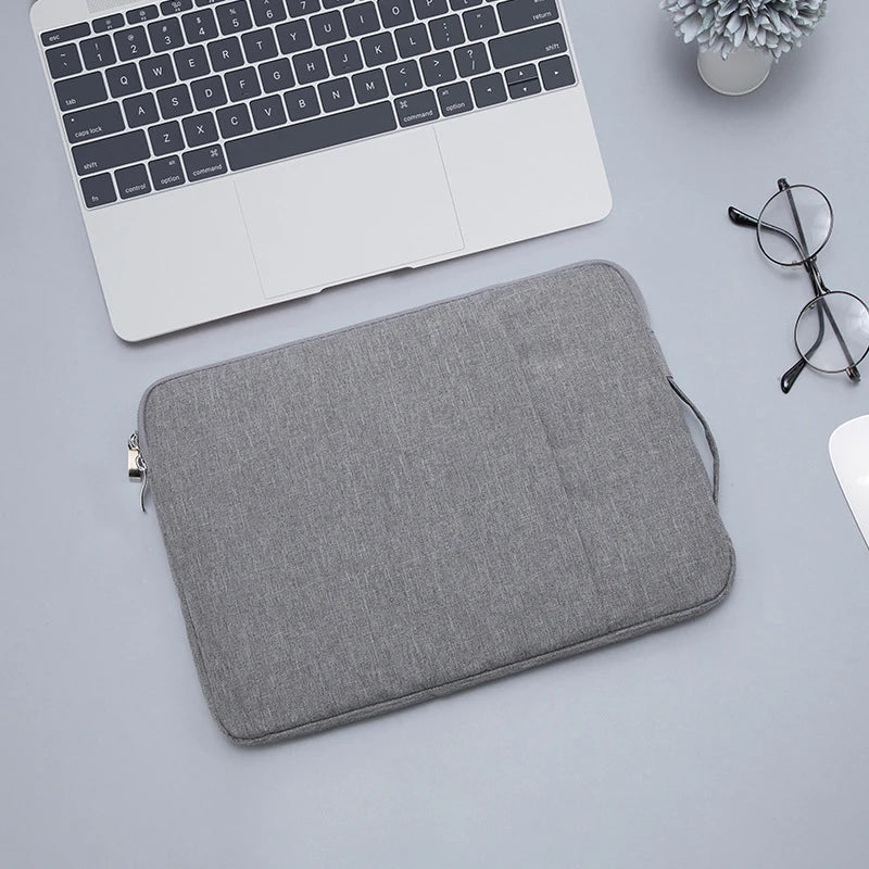 Pochette ordinateur grise 13 pouces en denim