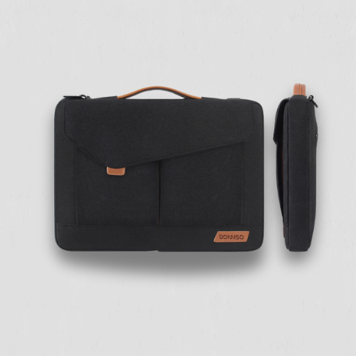 Housse d'ordinateur portable en noir waterproof