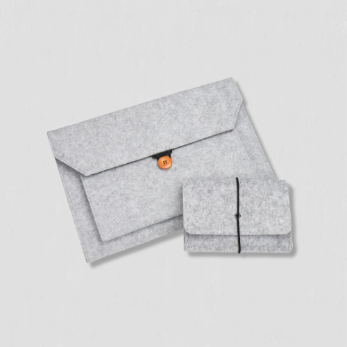 Pochette ordinateur de voyages