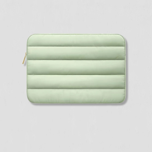 Pochette ordinateur vert matelassée